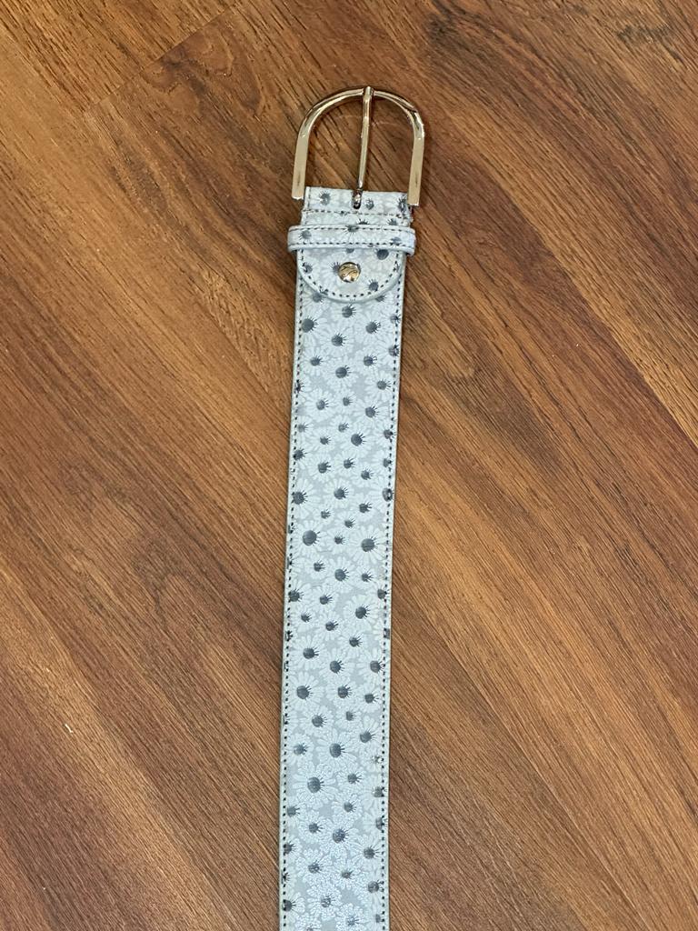 Tailored Sportsman Silver and Blue Pulling Daisies Leather Belt