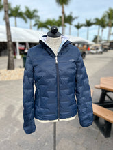 Load image into Gallery viewer, Equiline Elsabe Down Jacket

